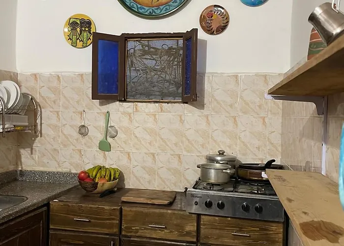 Spacious Bedouin With Large Private Garden Tatil Evi